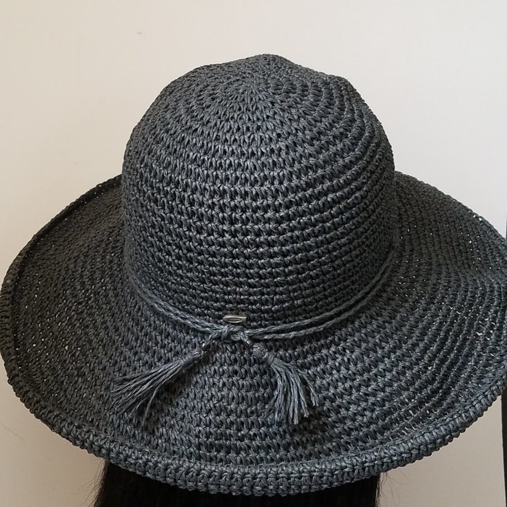 August  Women's Wide Brim Crochet Hat  One Size Black
